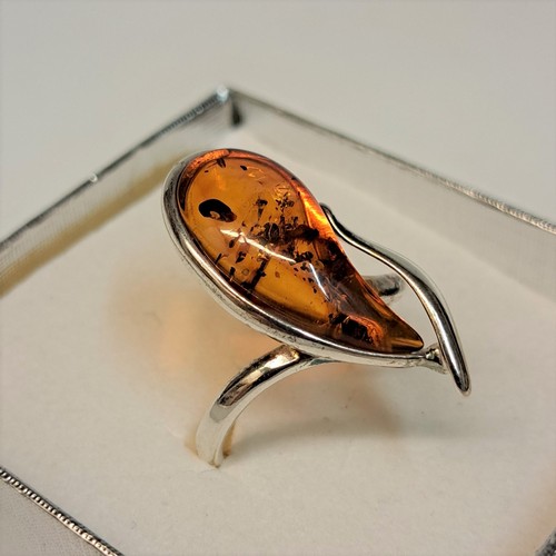 HWG-23101 Ring, Teardrop Shape with Silver Accent $60 at Hunter Wolff Gallery